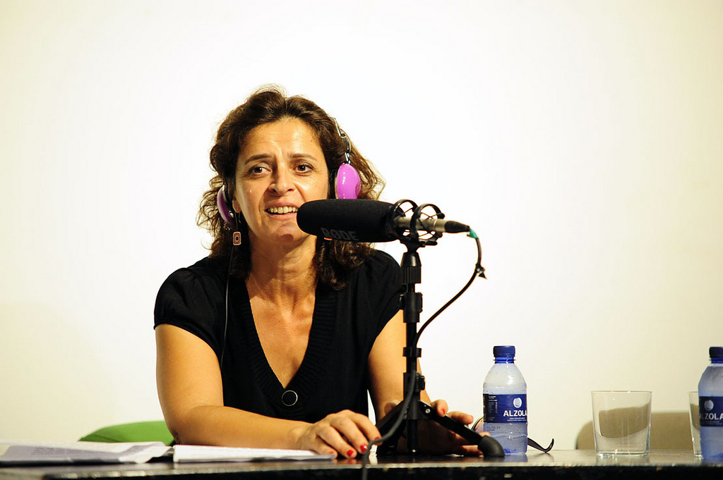 Arantxa Iturbe: “Idazten ari naizenean, entzuten ari naiz etengabe”