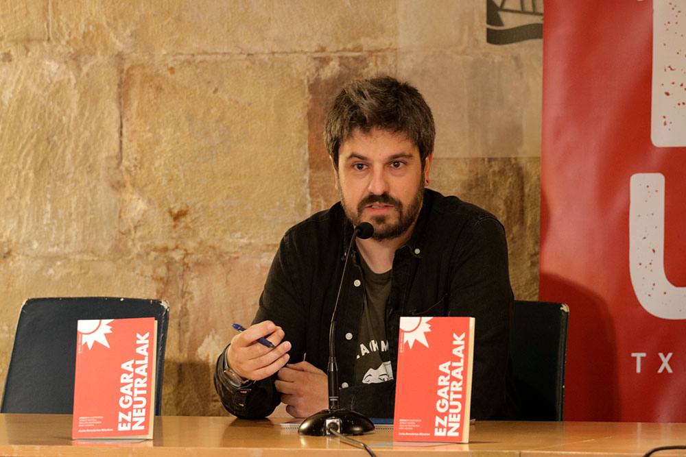 Gorka Bereziartuari elkarrizketa Irakurrieranen