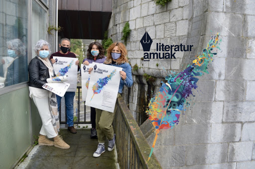 Datorren astean, Literatur amuak Ondarroan